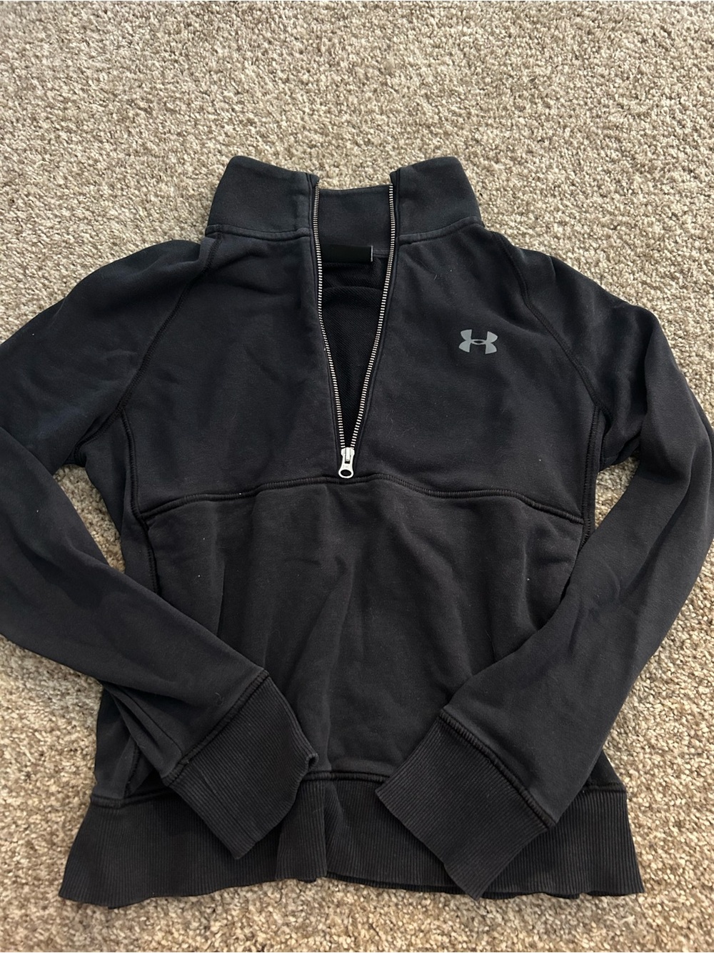 Under Armour Black Half-Zip Pullover Sweatshirt